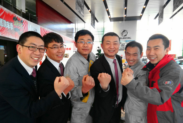 優(yōu)秀員工照片3.jpg 優(yōu)秀員工照片3.jpg