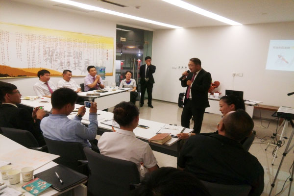 團(tuán)隊(duì)分享 1.jpg